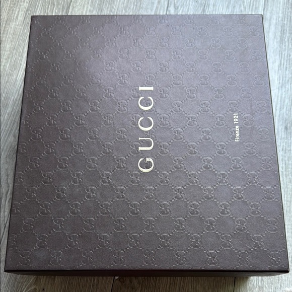 Gucci Cream Sandals with Wedge Heel and Ankle Strap - Picture 10 of 13